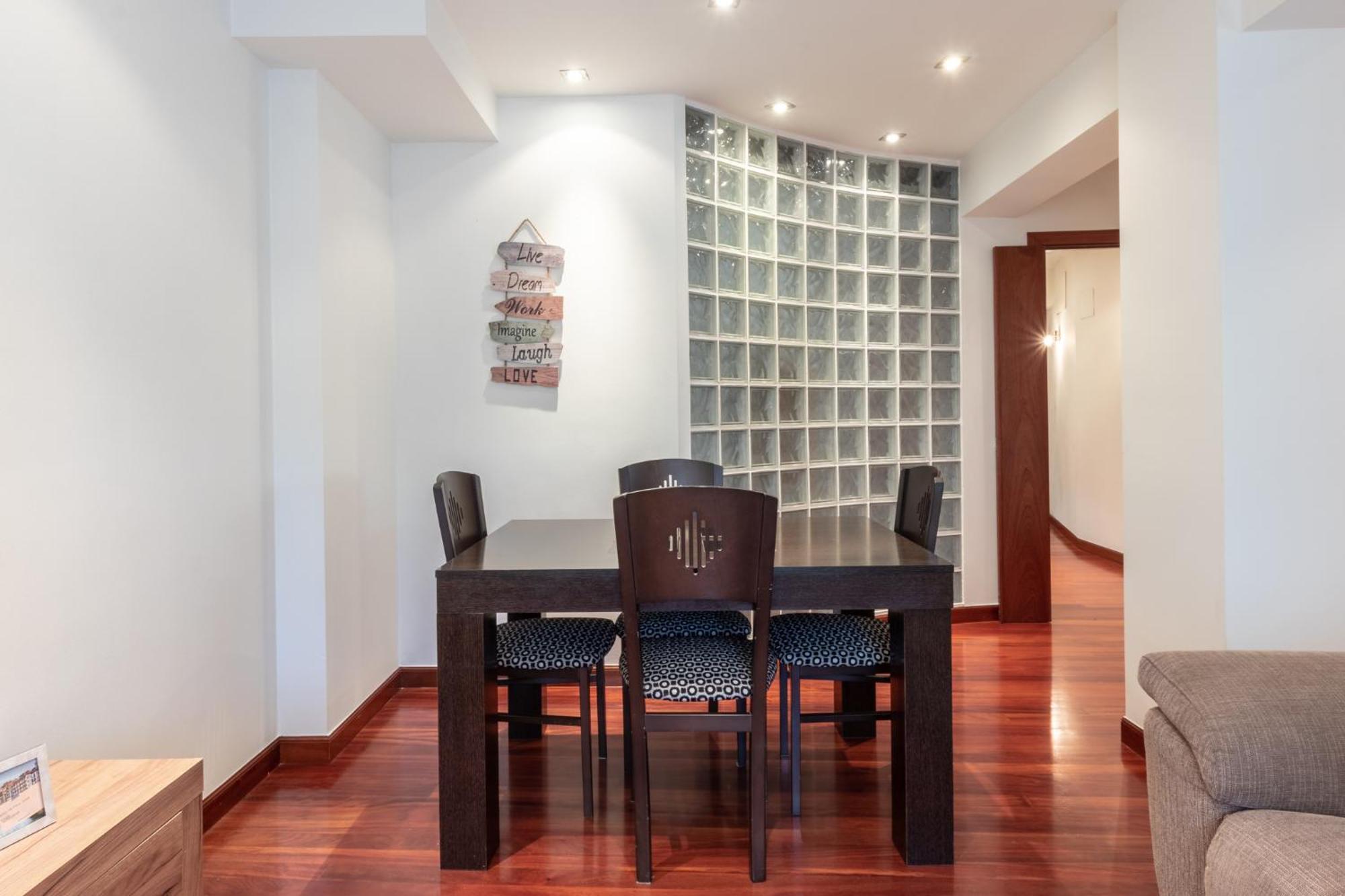 Amplio Y Acogedor Junto A Plaza Zabalburu Apartment Bilbao Bagian luar foto